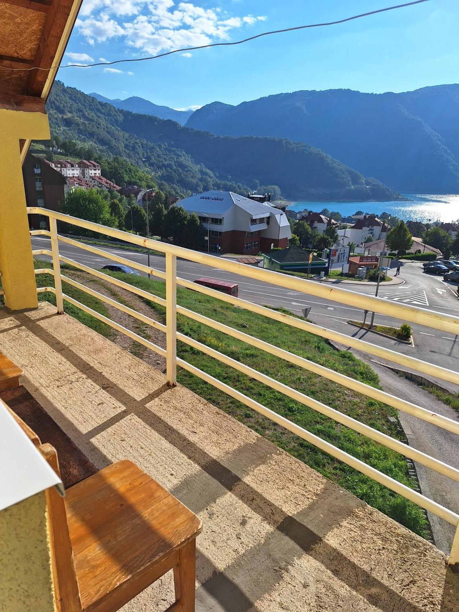 Apartman Ognjenovic Daire Plužine Dış mekan fotoğraf